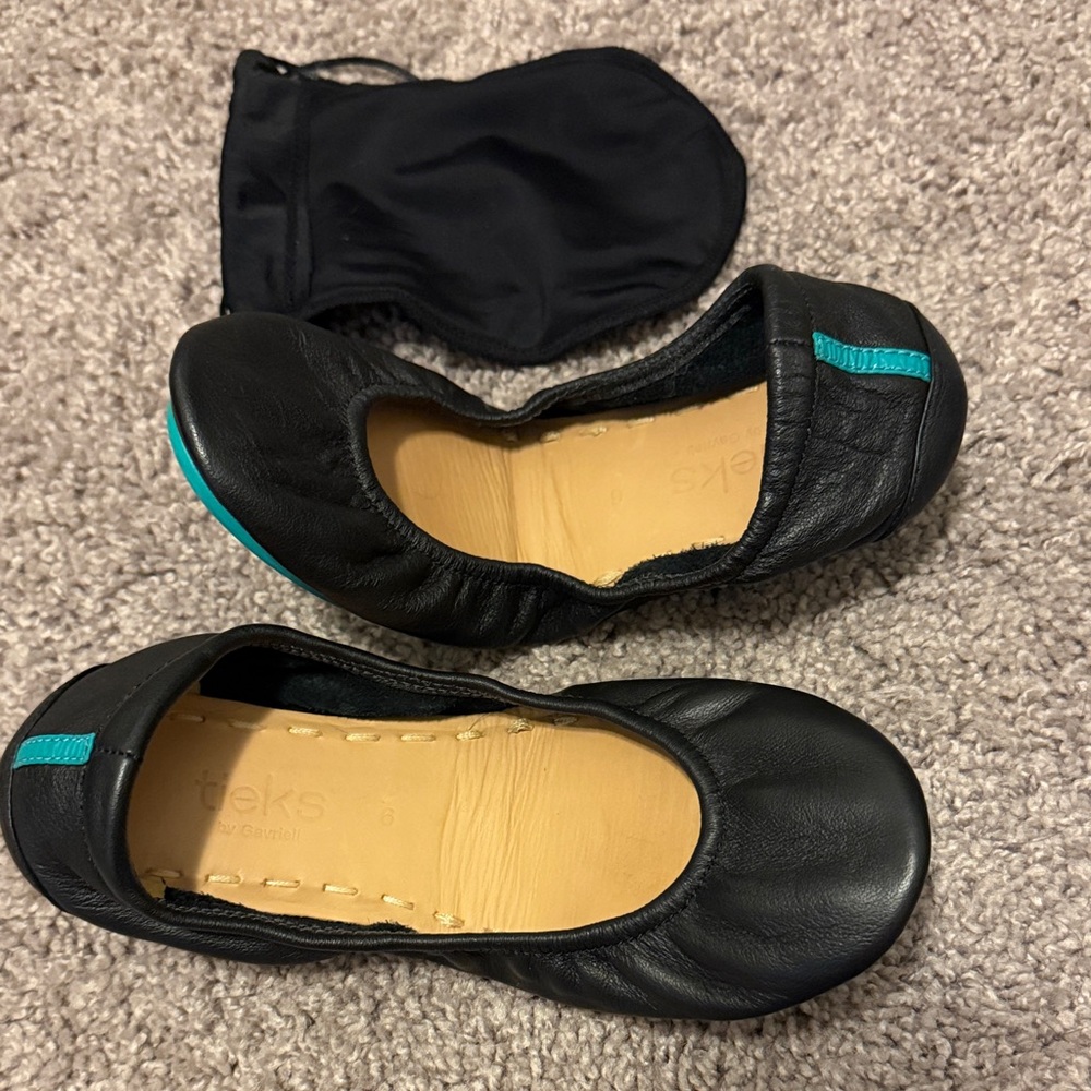 Tieks by Gavrieli Ballet Flats – Black Leather, Size 6, with Pouch